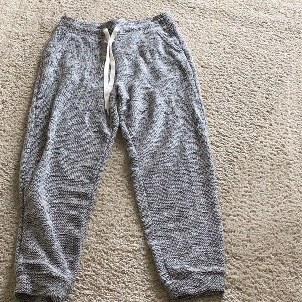 Aerie joggers snow day NWT